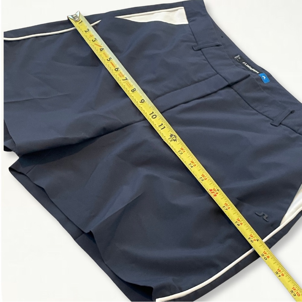 SOLD J. Lindeberg Gwen Short Micro Women’s Athletic Golf Shorts Navy + White - Picture 13 of 16